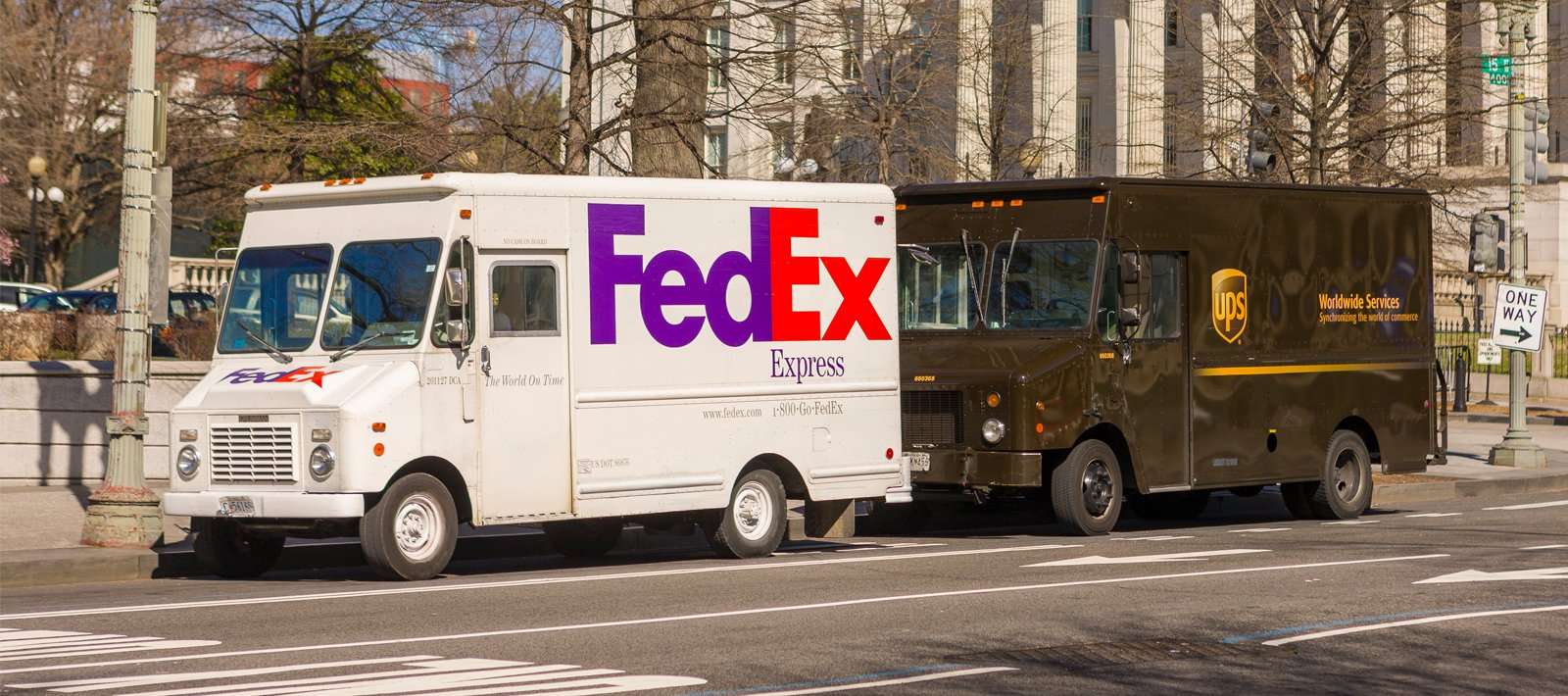 What Does On Fedex Truck For Delivery Mean - GeloManias